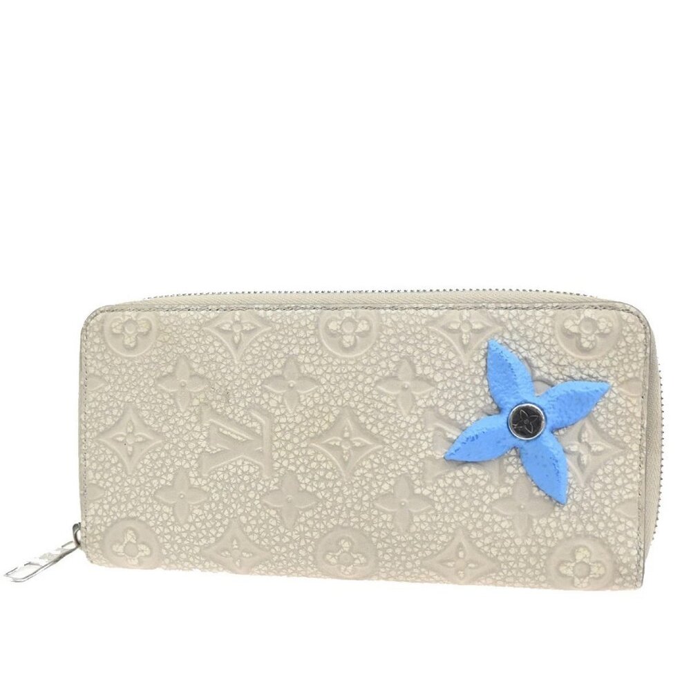 LOUIS VUITTON Zippy Wallet Vertical Climbing Monogram Taurillon